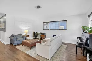 4219 W Park Rd, Hollywood, FL 33021 - Photo 8