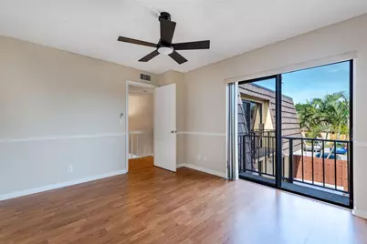 941 Springdale Circle, Palm Springs, FL 33461 - Photo 10