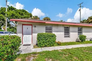614 Holly Dr, Palm Beach Gardens, FL 33410 - Photo 18