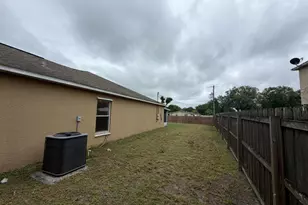 3426 NW 38th Ave, Okeechobee, FL 34972 - Photo 4
