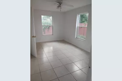 614 Holly Drive #2, Palm Beach Gardens, FL 33410 - Photo 8