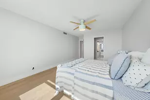 5480 N Ocean Dr, Singer Island, FL 33404 - Photo 20