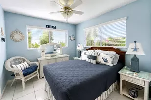 10 Colonial Club Dr, Boynton Beach, FL 33435 - Photo 14