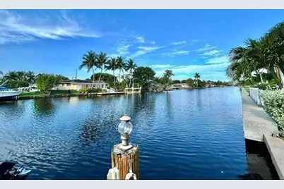 1004 Pine Drive #204, Pompano Beach, FL 33060 - Photo 2