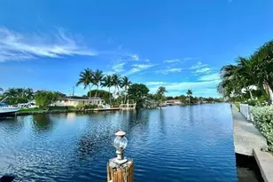 1004 Pine Dr, Pompano Beach, FL 33060 - Photo 2