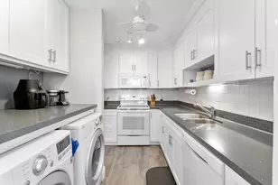 2401 Del-Aire Blvd E, Delray Beach, FL 33445 - Photo 20