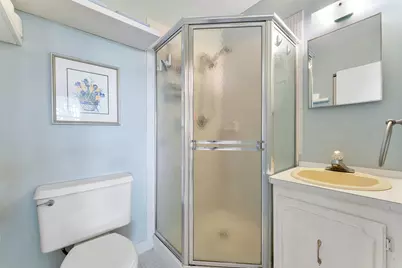 2401 Del-Aire Boulevard E #201, Delray Beach, FL 33445 - Photo 16