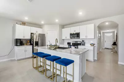 8909 Cascade Price Circle, North Fort Myers, FL 33917 - Photo 36