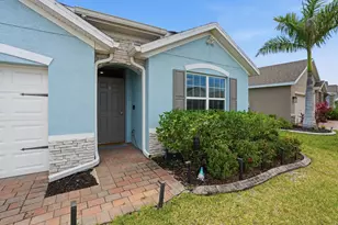 8909 Cascade Price Cir, North Fort Myers, FL 33917 - Photo 8