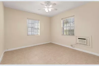 224 Conniston Road, West Palm Beach, FL  - Photo 10