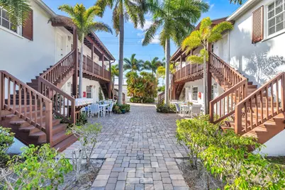 224 Conniston Road, West Palm Beach, FL  - Photo 2