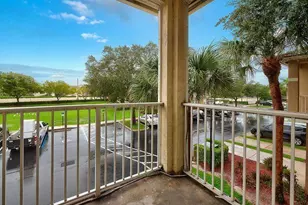 3075 Grandiflora Dr, Greenacres, FL 33467 - Photo 10