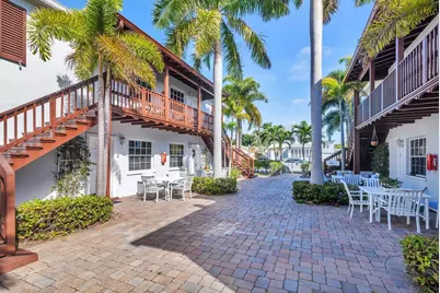 230 Conniston Road, West Palm Beach, FL  - Photo 26