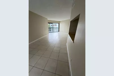 1900 N Congress Avenue #308, West Palm Beach, FL 33401 - Photo 2