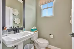 181 SE Birch Ter, Stuart, FL 34997 - Photo 10
