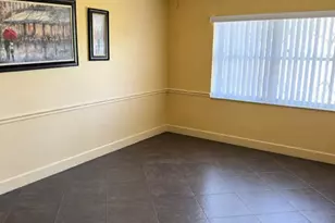 100 NW 118th Dr, Coral Springs, FL 33071 - Photo 8