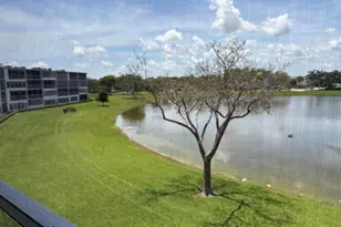 3082 Cornwall E, Boca Raton, FL 33434 - Photo 18