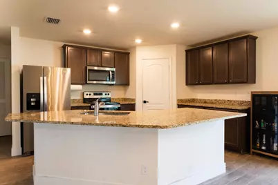 2581 SE Dogwood Avenue, Port Saint Lucie, FL 34952 - Photo 2