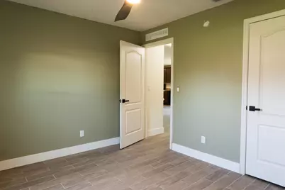 2581 SE Dogwood Avenue, Port Saint Lucie, FL 34952 - Photo 10