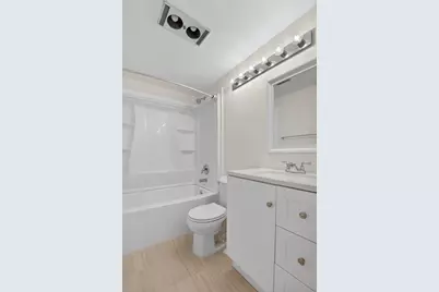 660 Horizon W #107, Boynton Beach, FL 33435 - Photo 16