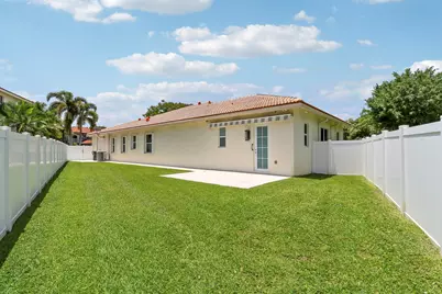 10075 Freesian Way, Wellington, FL 33449 - Photo 58