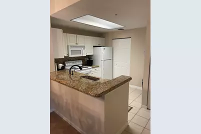 2805 Veronia Drive #104, Palm Beach Gardens, FL 33410 - Photo 6