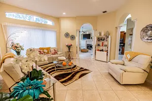 431 NW Coolwater Ct, Port Saint Lucie, FL 34986 - Photo 2