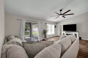 4215 SW Elba St, Port Saint Lucie, FL 34953 - Photo 16