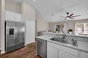 4215 SW Elba St, Port Saint Lucie, FL 34953 - Photo 12