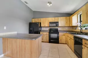 144 Bilbao St, Royal Palm Beach, FL 33411 - Photo 22