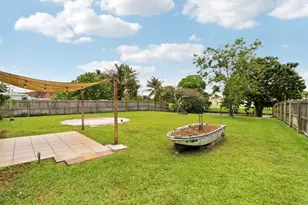 144 Bilbao St, Royal Palm Beach, FL 33411 - Photo 40