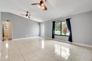 144 Bilbao St, Royal Palm Beach, FL 33411 - Photo 8