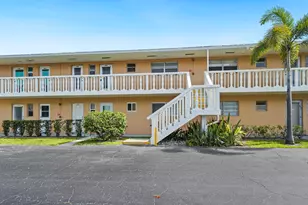 2222 NE 1st Way, Boynton Beach, FL 33435 - Photo 2