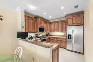 6229 Graycliff Dr, Boca Raton, FL 33496 - Photo 4