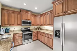 6229 Graycliff Dr, Boca Raton, FL 33496 - Photo 2