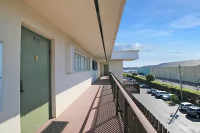 300 Waterway Drive S #407, Lantana, FL 33462 - Photo 4