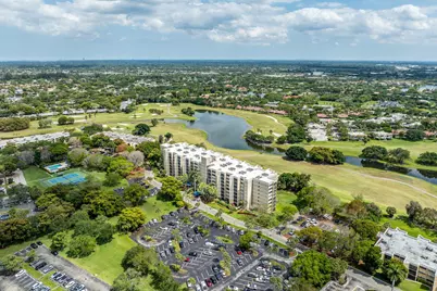 16300 Golf Club Road, Weston, FL 33326 - Photo 42