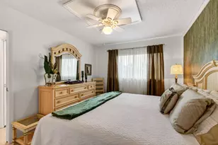 2533 Dudley Dr, West Palm Beach, FL 33415 - Photo 32