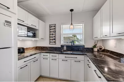 2533 Dudley Dr #Unit E, West Palm Beach, FL 33415 - Photo 20