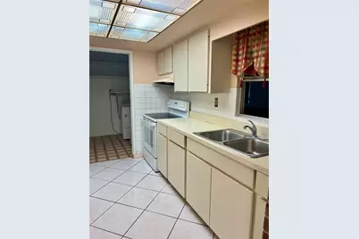 1500 NW 32nd Avenue, Fort Lauderdale, FL 33311 - Photo 6