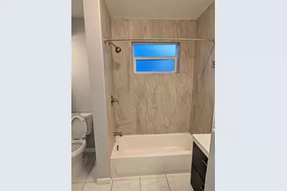 2990 NW 7th Court, Fort Lauderdale, FL 33311 - Photo 8