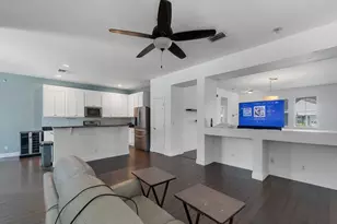 388 NW Placid Ave, Port Saint Lucie, FL 34983 - Photo 10