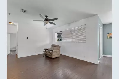 388 NW Placid Avenue, Port Saint Lucie, FL 34983 - Photo 6