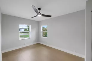 275 NE 16th St, Delray Beach, FL 33444 - Photo 12