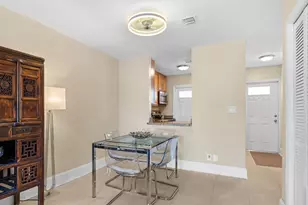 2701 NE 1st St, Pompano Beach, FL 33062 - Photo 10