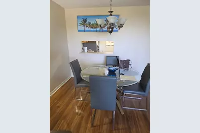 5310 Las Verdes Circle #220, Delray Beach, FL 33484 - Photo 8