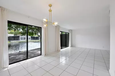 9717 N New River Canal Road #409, Plantation, FL 33324 - Photo 10