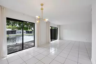 9717 N New River Canal Rd, Plantation, FL 33324 - Photo 10