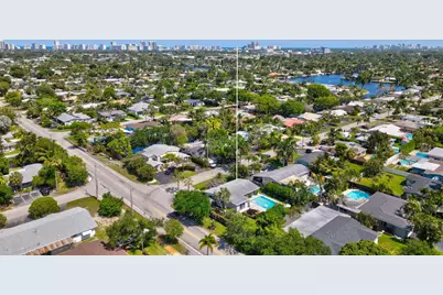 4461 NE 15th Avenue, Oakland Park, FL 33334 - Photo 50