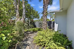 4461 NE 15th Ave, Oakland Park, FL 33334 - Photo 30